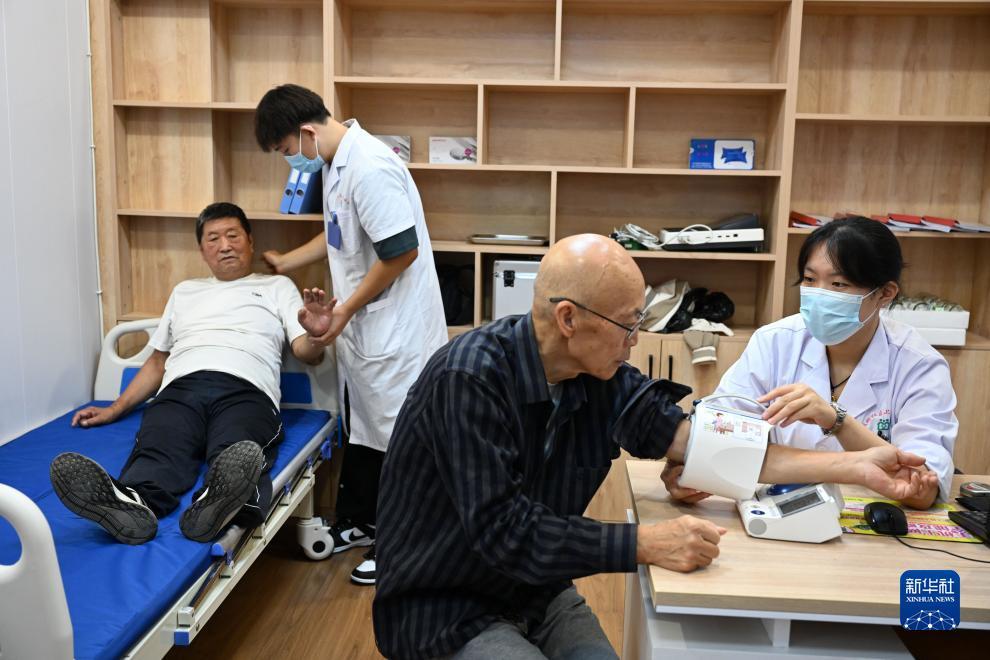 ag手机客户端